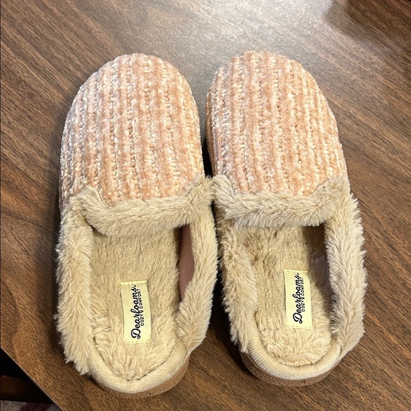 Deer Stags Shoes - Dearfoams Ladies Plush Pink Slip-On House Slippers